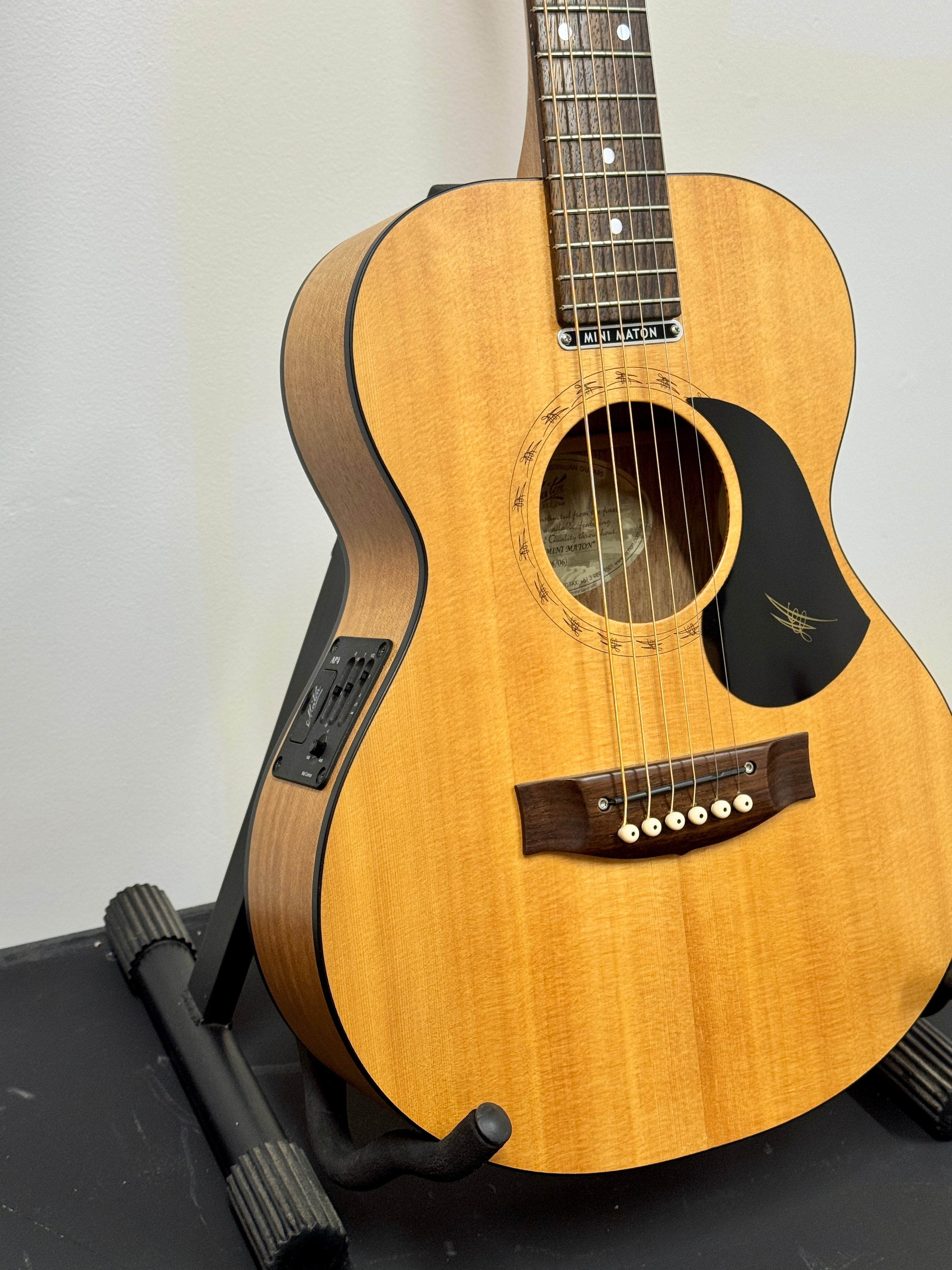 2006 Mini Maton Acoustic Electric Guitar - Pre-Owned