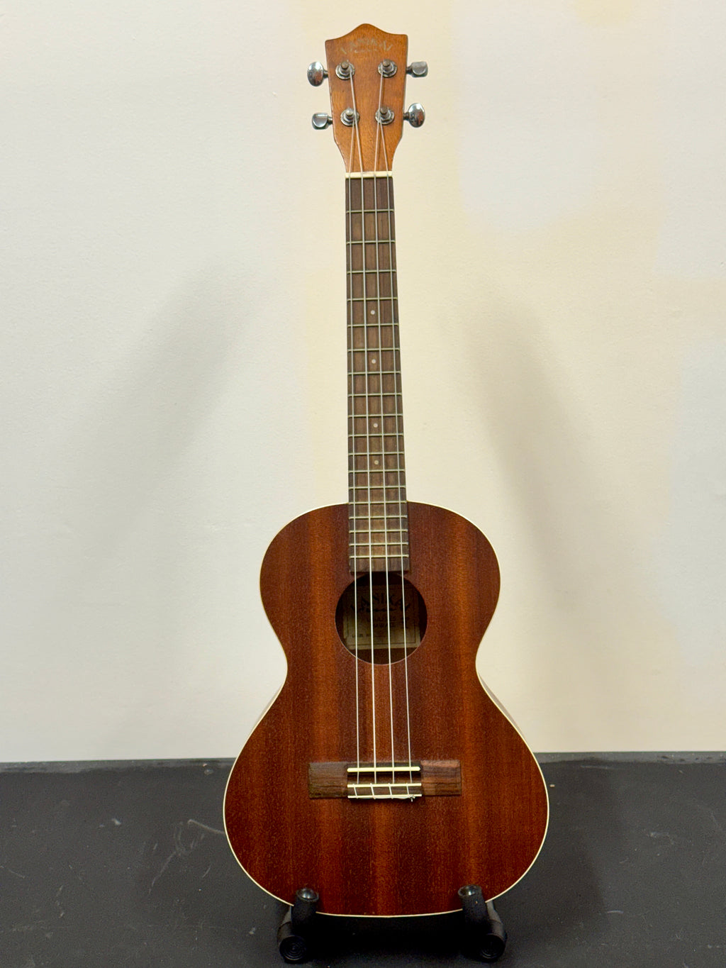 Lanikai LU Series Tenor Ukulele - Pre-Owned